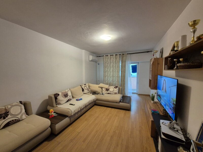 Costin Georgian Apartament 3 camere – metrou Costin Georgian, langa Parcul Morarilor
