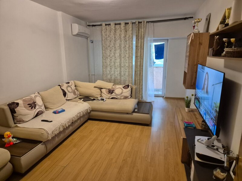 Costin Georgian Apartament 3 camere – metrou Costin Georgian, langa Parcul Morarilor